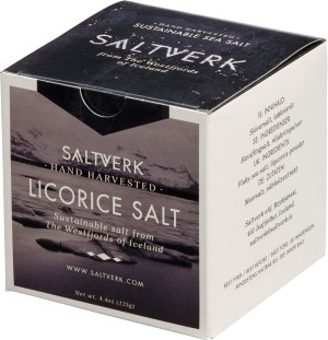 SALTVERK LAKRITZSALZ in Pappschachtel, flaky sea salt with liquorice